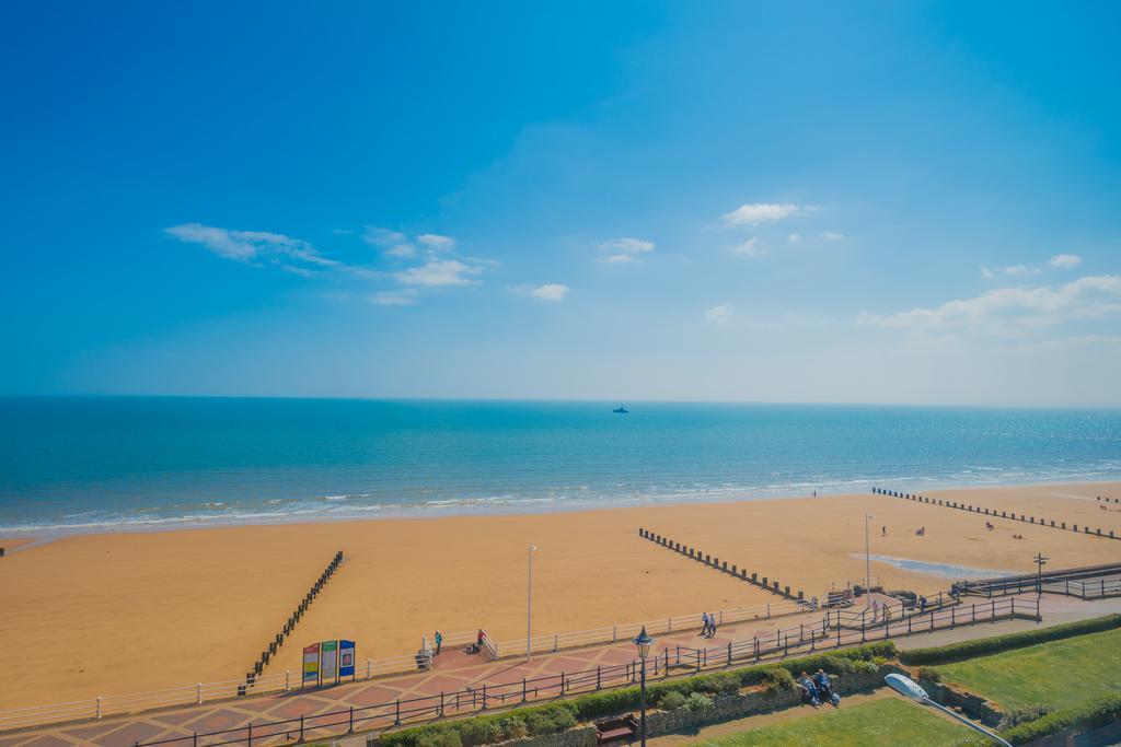 ホテルThe London Seafront ブリドリントン エクステリア 写真